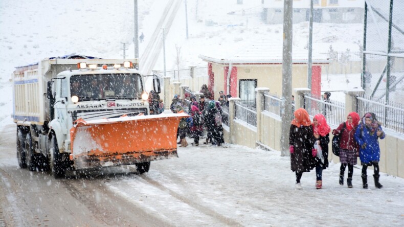 Aksaray’da okullara 1 gün ‘kar’ tatili