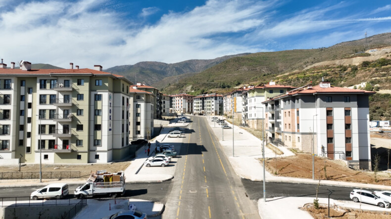 Hatay Gülderen’de 2 bin 681 afet konutu tamamlandı